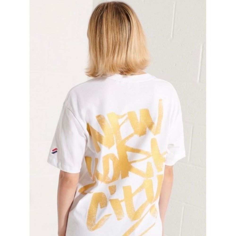 SUPERDRY Womens Strikeout Graphic T shirt NYC Size 6 US Small NWT Streetwear